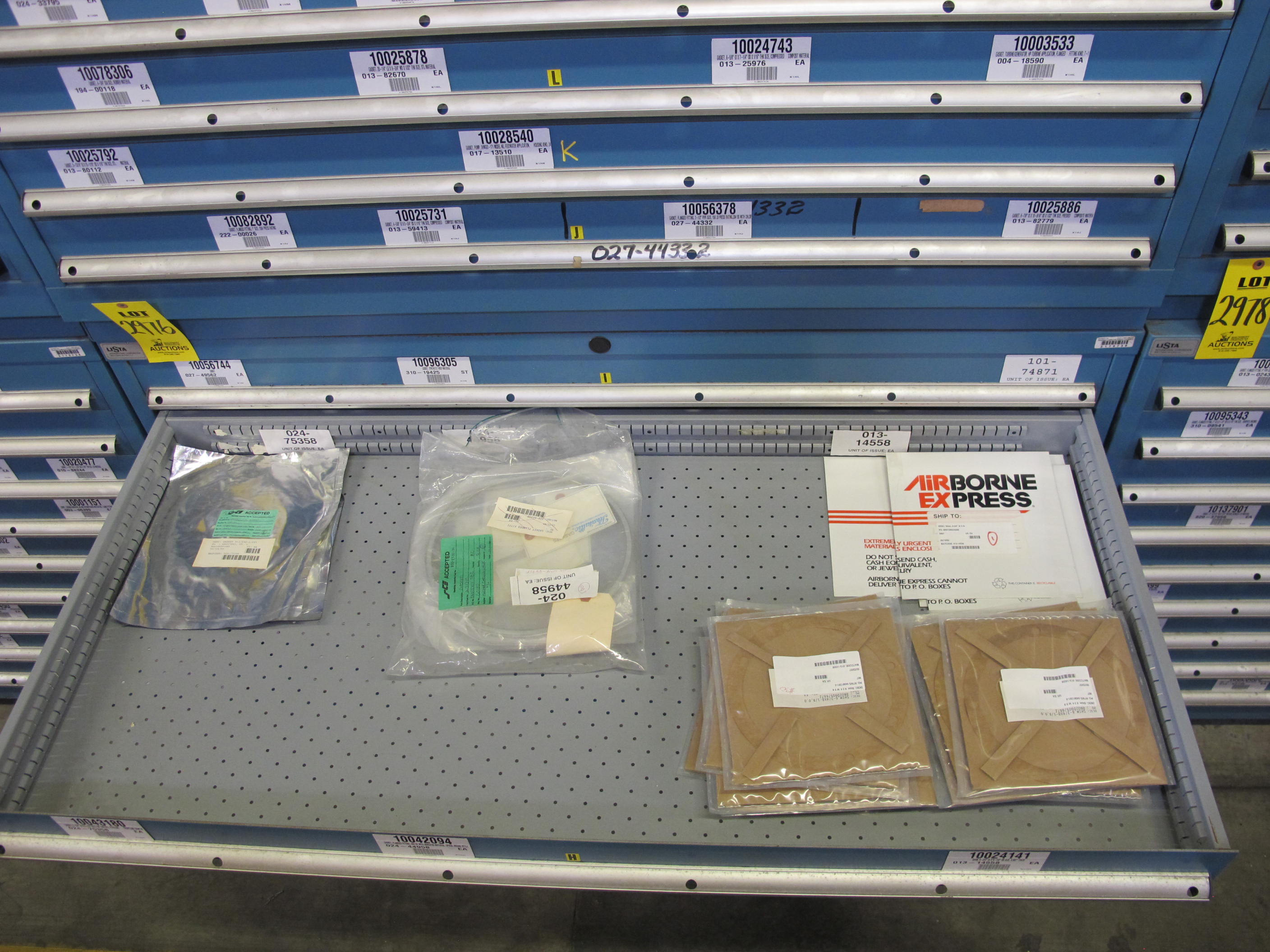 LISTA HEAVY DUTY 9-DRAWER PARTS CABINET W/ CONTENTS (W-50) LOADING & HANDLING FEE $25-